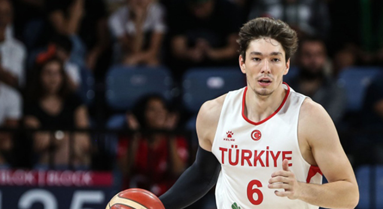 Cedi Osman: Uzun bir aradan sonra Olimpiyat Oyunları’na gitmeye hak kazanabiliriz