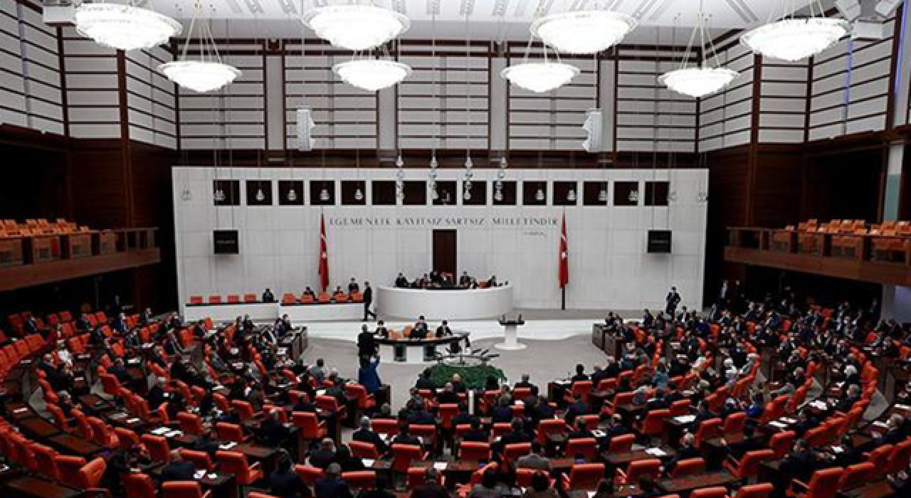 'Devlet-mafya-siyaset ilişkileri araştırılsın' önerisi, AK Parti ve MHP'nin oyları ile reddedildi