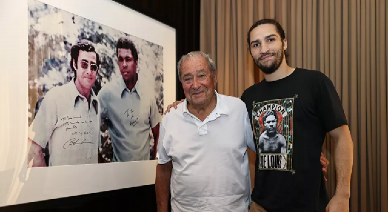 Efsane boksör Muhammed Ali'nin torunu da ringleri seçti