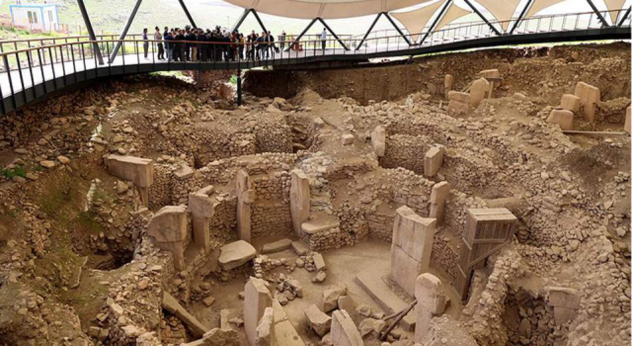 Göbeklitepe yakınında 11 yeni tepe daha keşfedildi