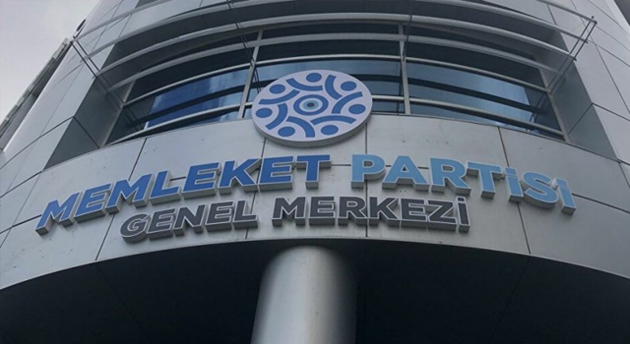 Memleket Partisi'nde istifa depremi