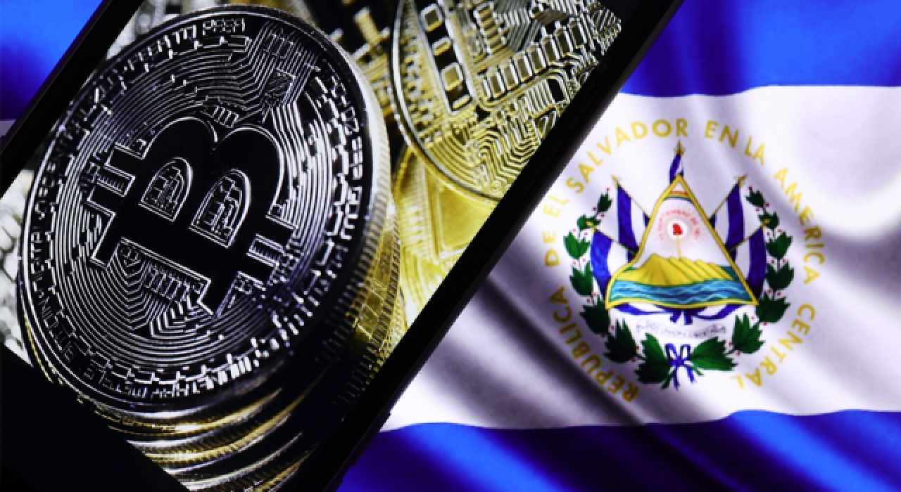 El Salvador'un resmi para ilanının ardından Bitcoin 37 bin doları aştı