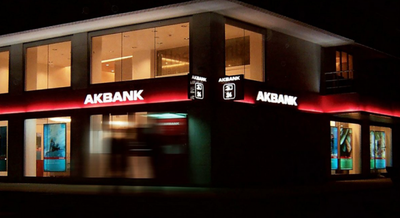 Akbank'tan flaş ATM açıklaması