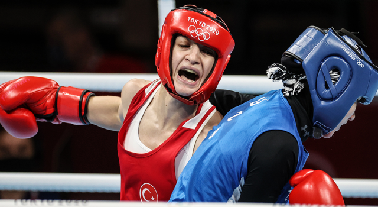 Buse Naz Çakıroğlu 2020 Tokyo Olimpiyatları'nda çeyrek finalde