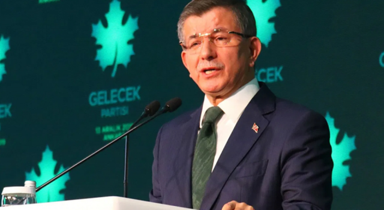 Davutoğlu'ndan Boğaziçi çağrısı: Bari bu kez inadına bir adım atmayın