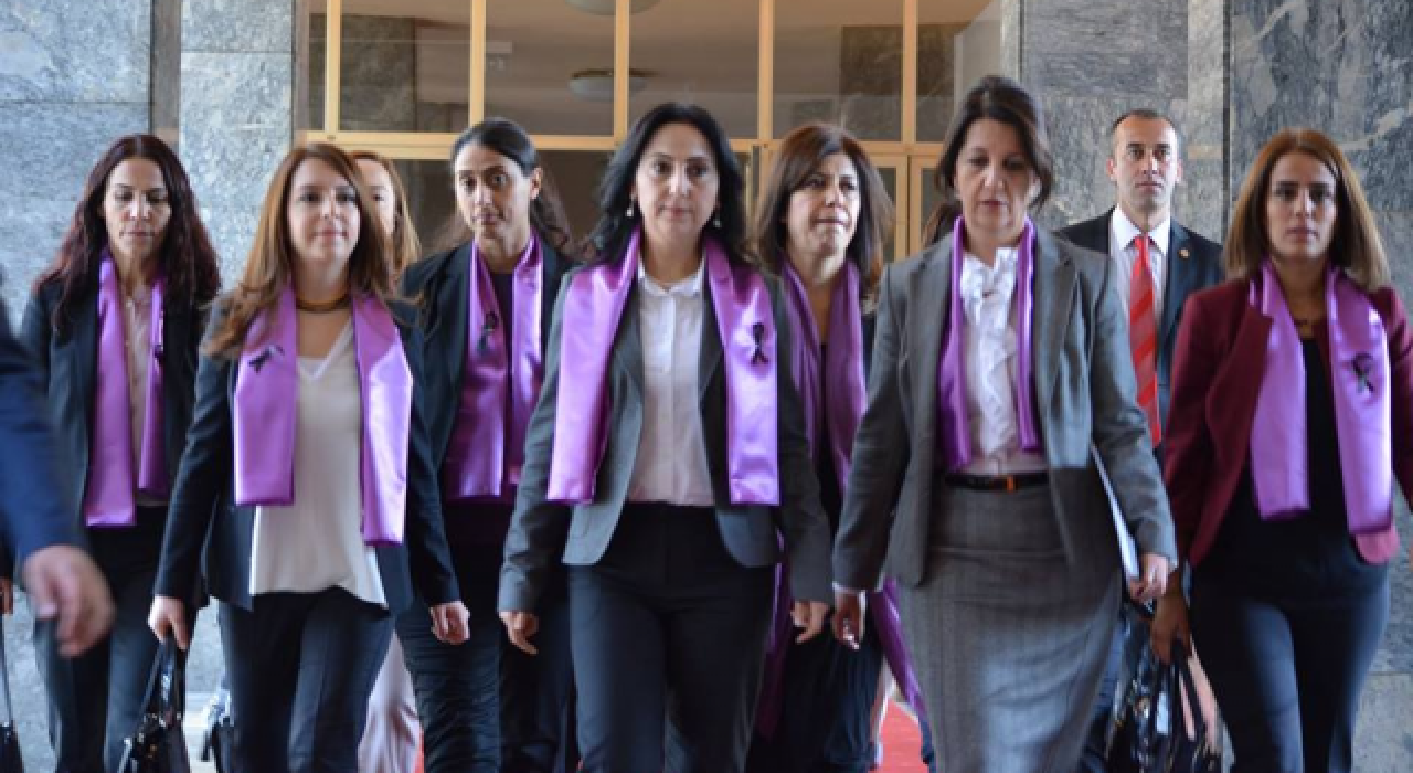 HDP grup toplantısı, kadınlarla gerçekleştirildi