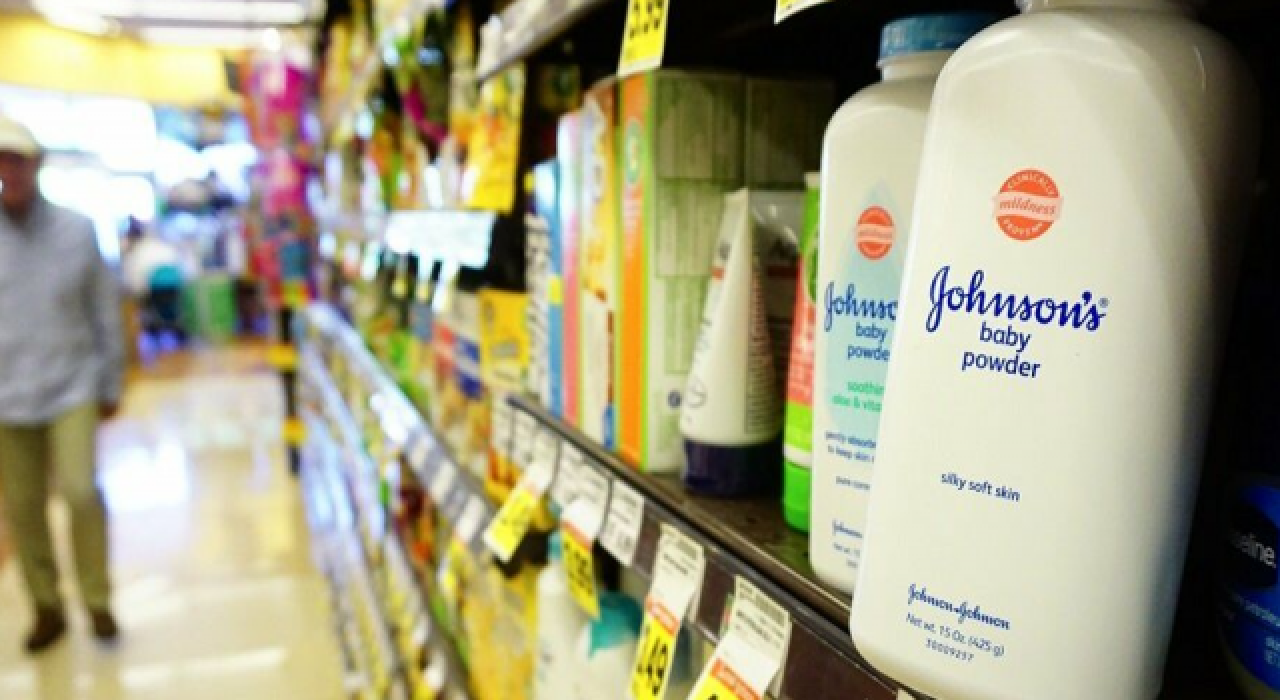 Johnson & Johnson,  güneş kremlerini piyasadan toplattı