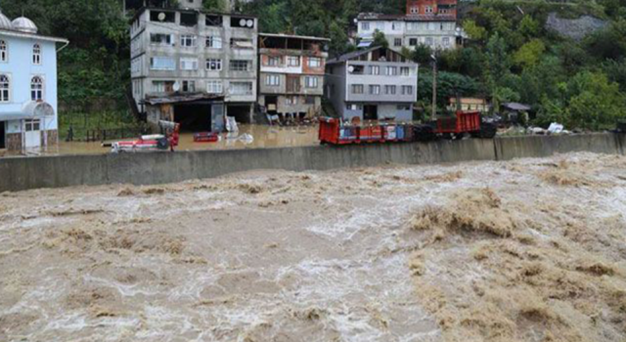 Meteoroloji Doğu Karadeniz için tarih verdi: Şiddetli yağış geliyor