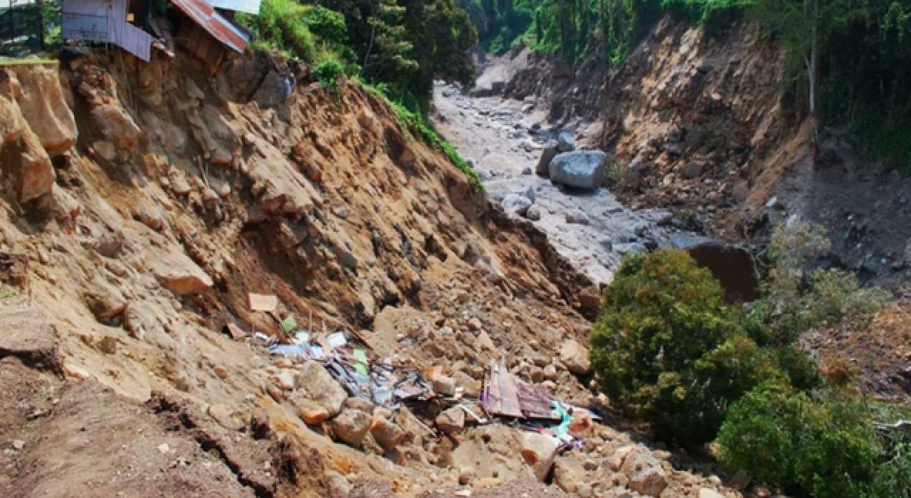 Meteoroloji heyelan için uyardı