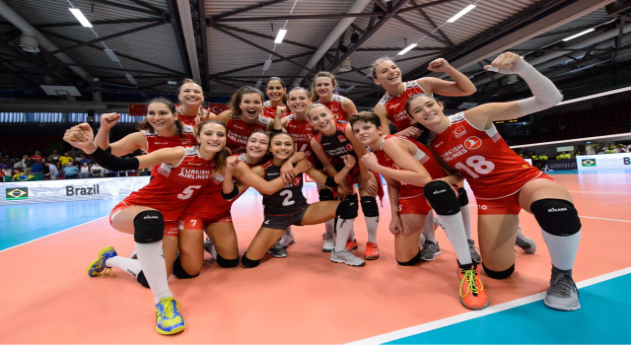 A Milli Kadın Voleybol Takımı, 2021 CEV Avrupa Şampiyonası'ndaki 3. maçında İsveç ile karşılaşıyor