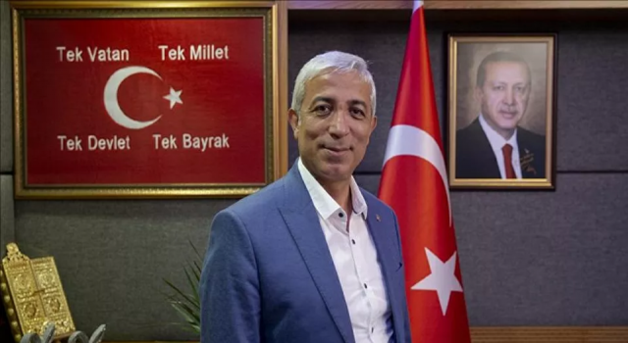 AK Partili Kılıç'tan THK açıklaması: Tavuklar uçakların içerisinde kümes yapmış