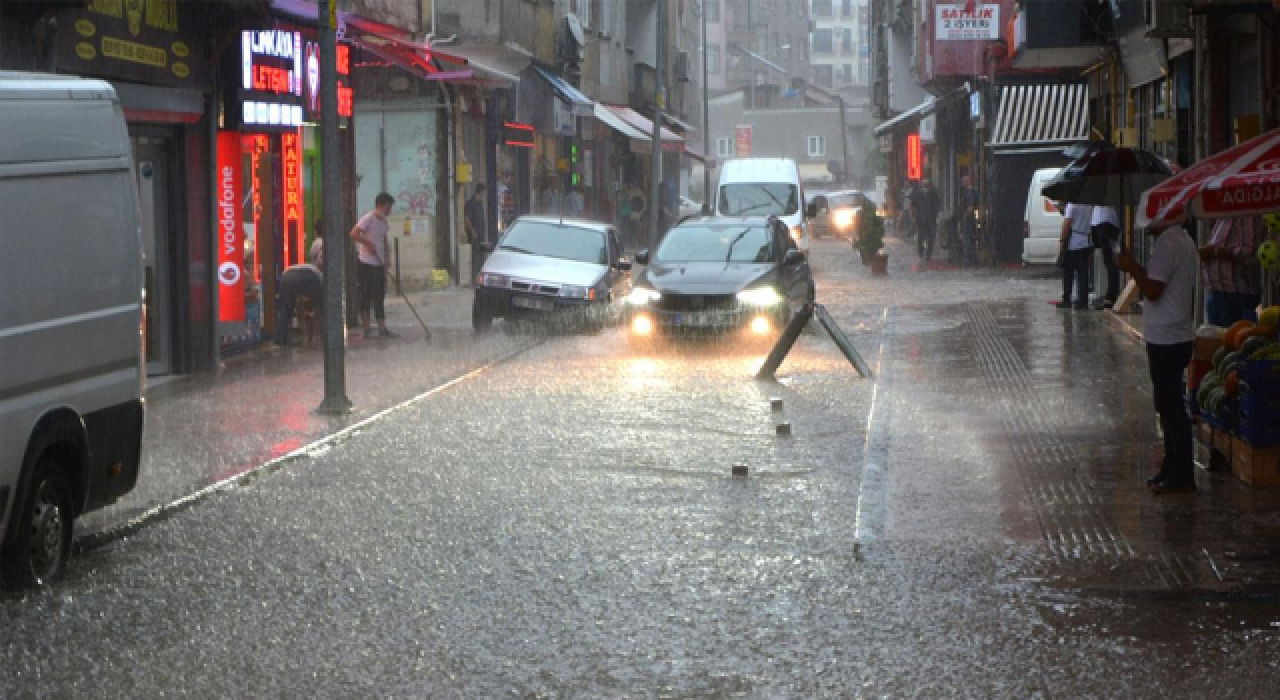 Doğu Karadeniz için çok kuvvetli sağanak uyarısı