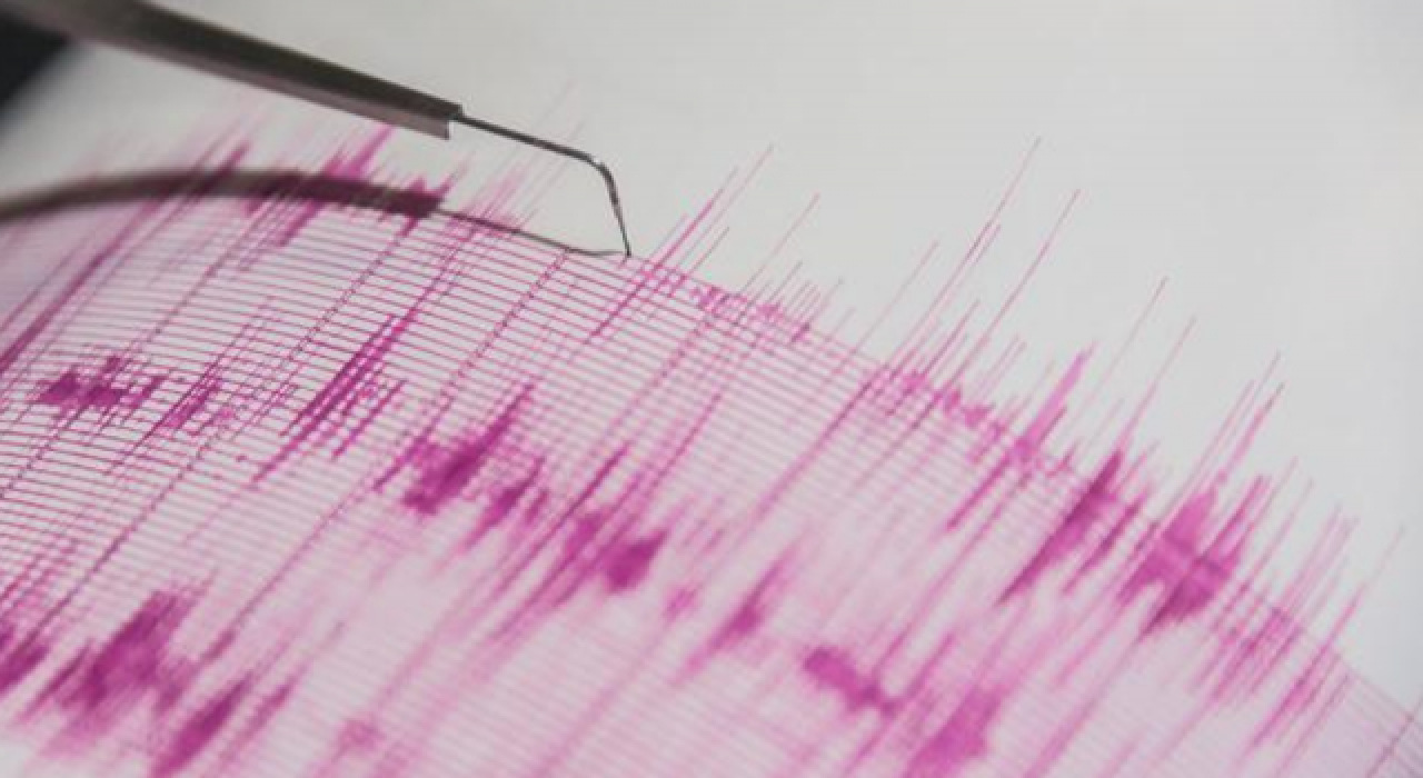 Filipinler'de 7,1'lik deprem: Tsunami uyarısı yapıldı!