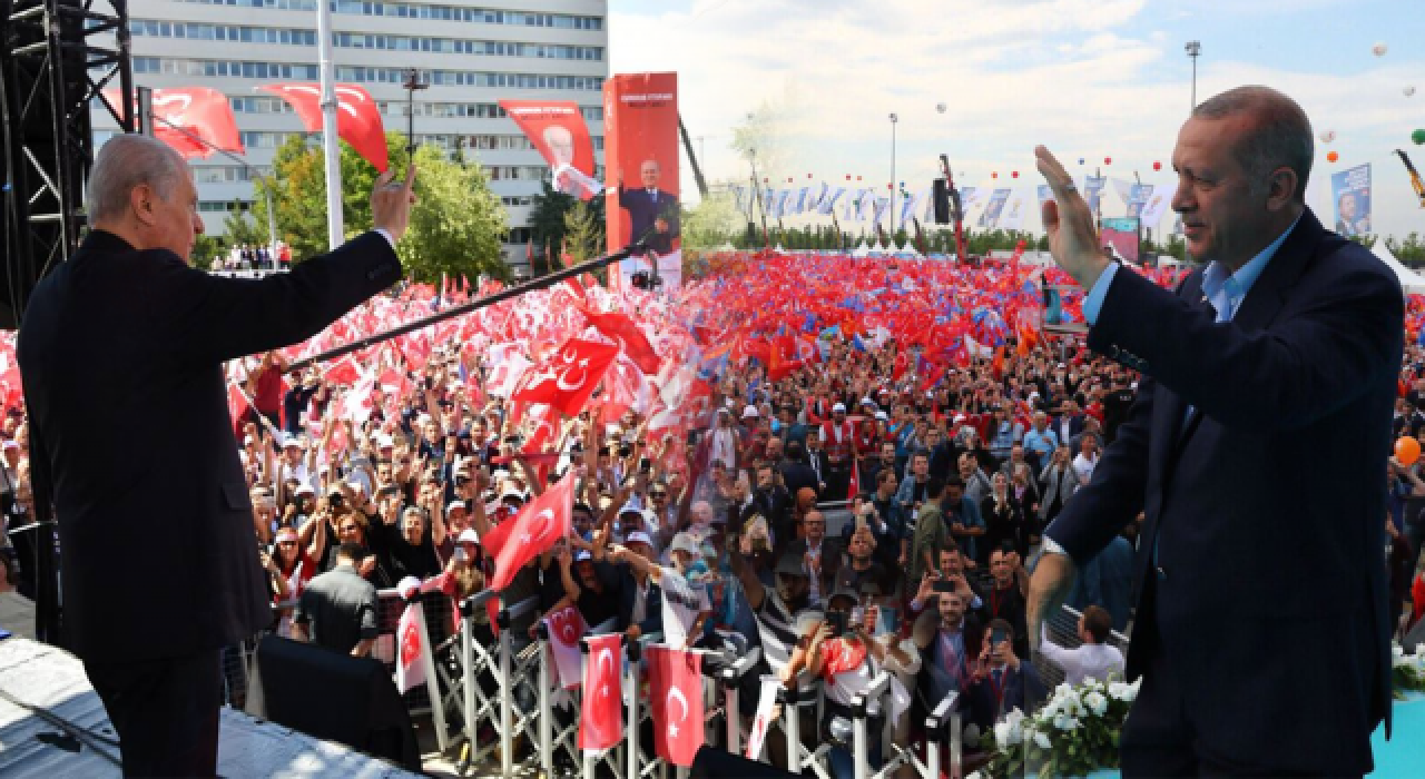 "Halkın yüzde 60'ı Türkiye'nin kötüye gittiğini düşünüyor"