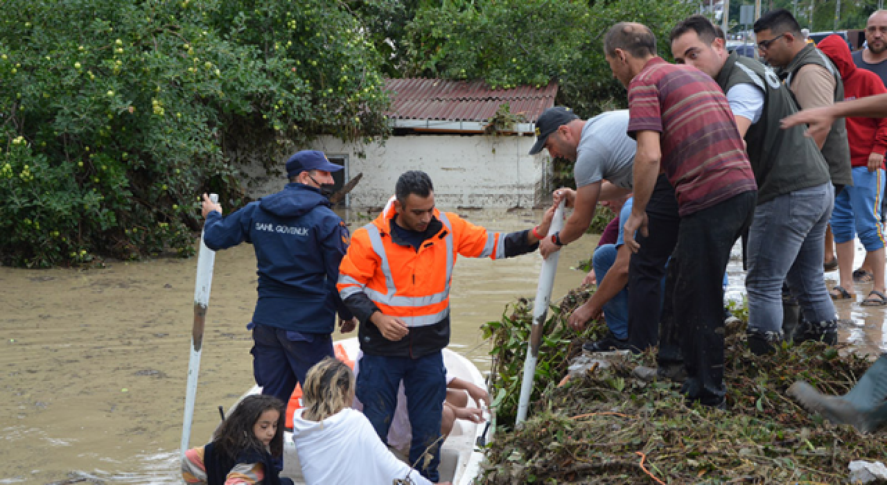 Kastamonu'da sele kapılan Rabia Aydemir'i arama çalışmaları devam ediyor