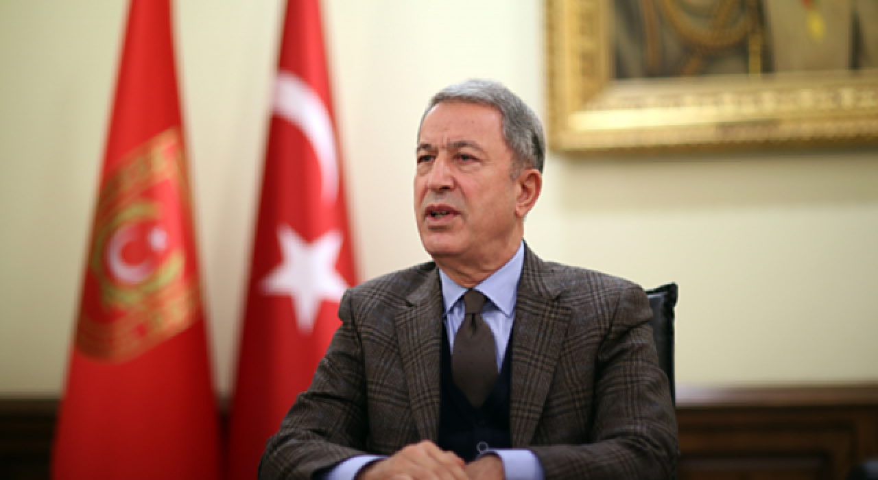 Hulusi Akar: “Devlet politikası olduğunda hepimizin birleşmesi lazım”