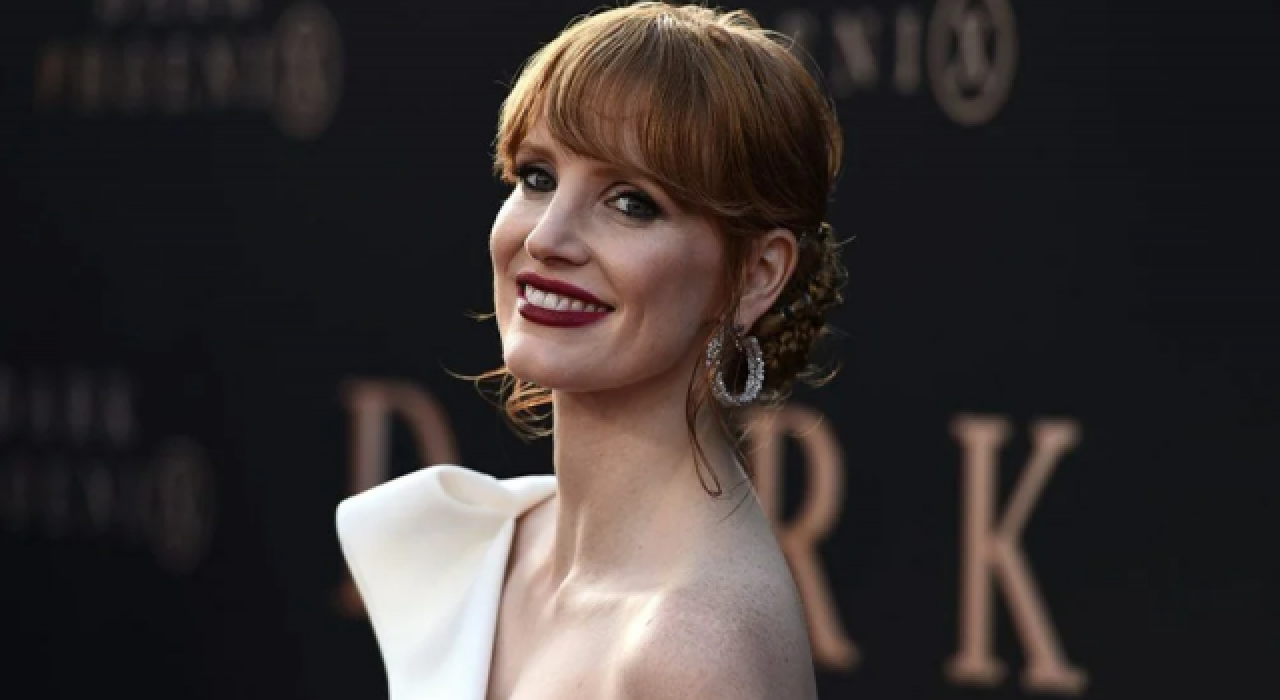 Oyuncu Jessica Chastain, cildinin zarar gördüğünü açıkladı