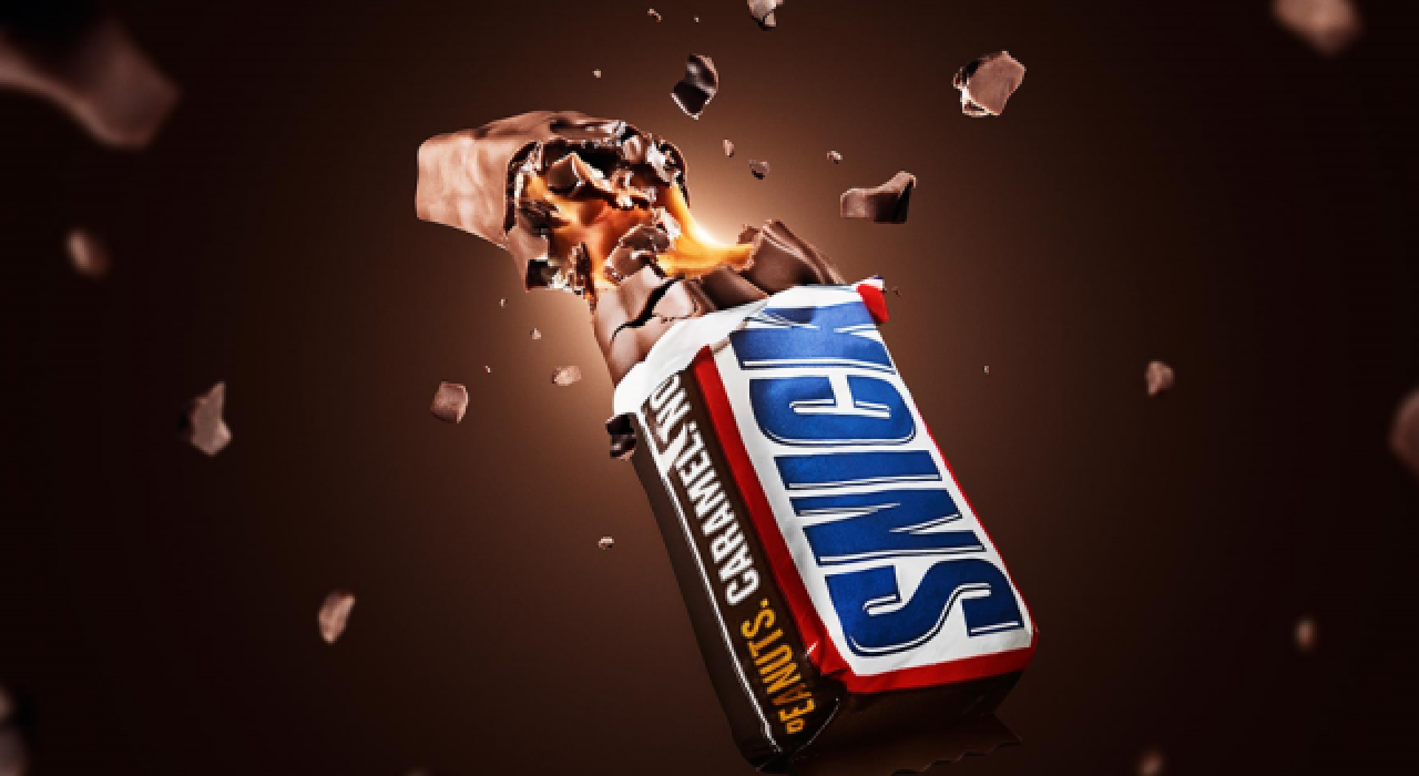 Snickers "homofobi" suçlamaları sonrası reklamını geri çekti!