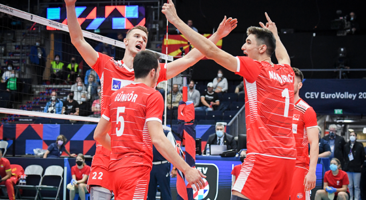 A Milli Erkek Voleybol Takımı İspanya'yı 3-1 yenerek 2'de 2 yaptı