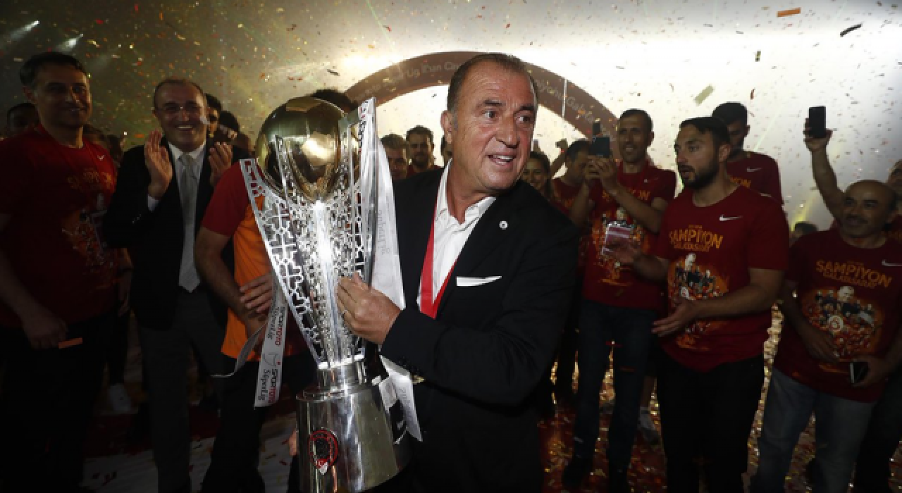 Galatasaray'dan İmparator Fatih Terim'e doğum günü kutlaması