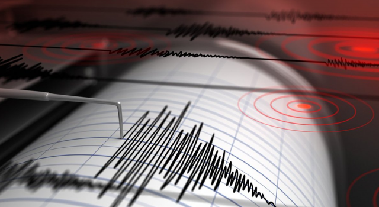 Hakkari'de 3.9 büyüklüğünde deprem! 