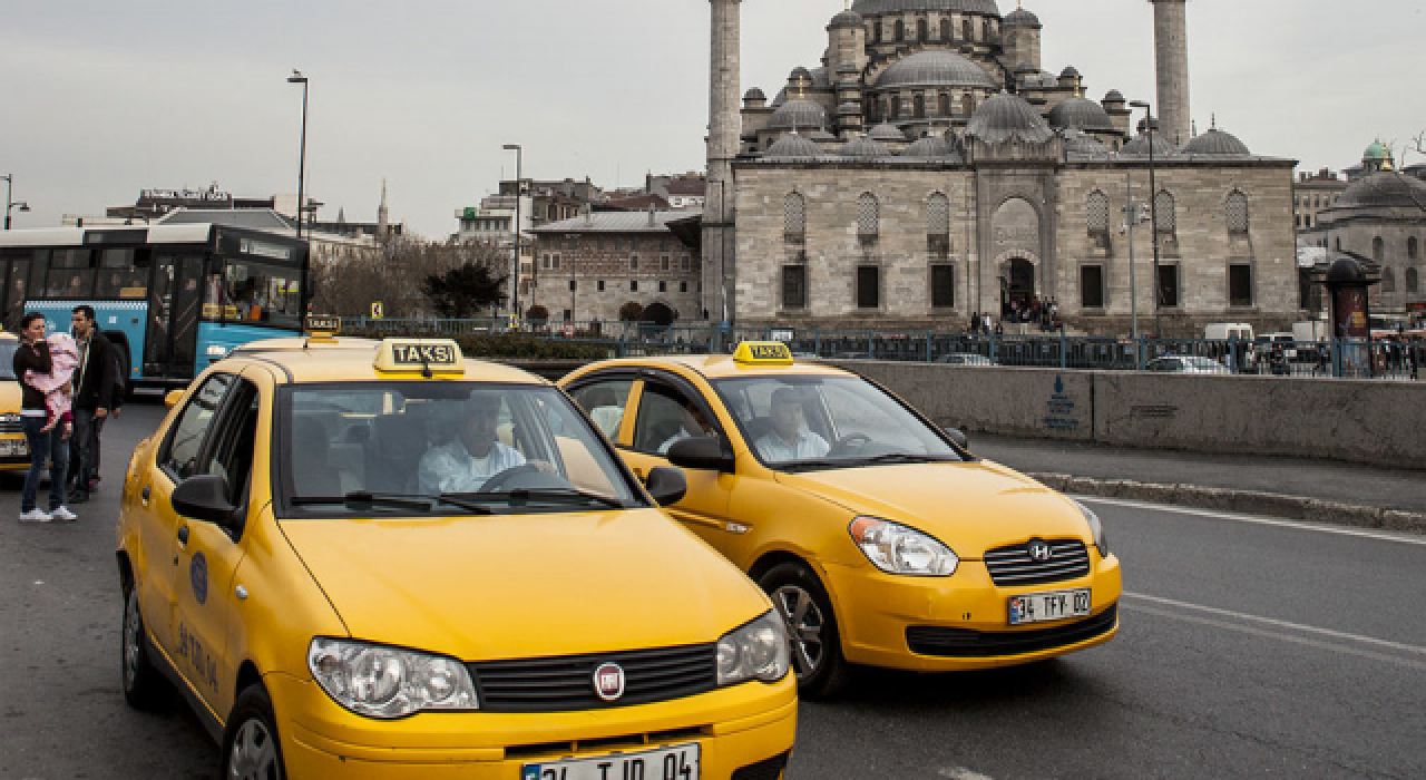 İstanbul'da 15 bin taksiye kamera takılacak