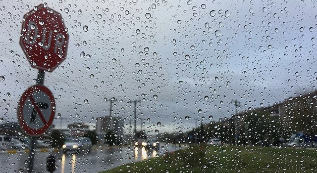 Meteoroloji'den birçok il için sağanak yağış, yıldırım ve dolu uyarısı