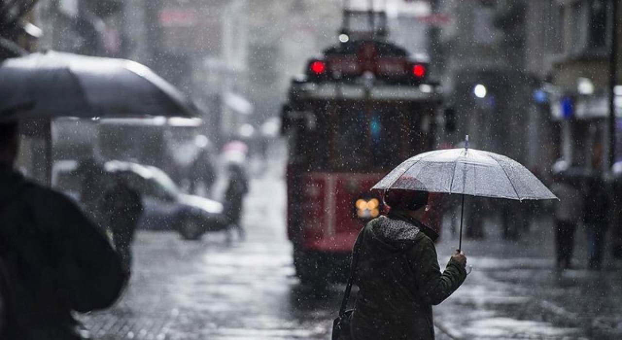 Meteoroloji’den İstanbul’a sağanak yağış uyarısı