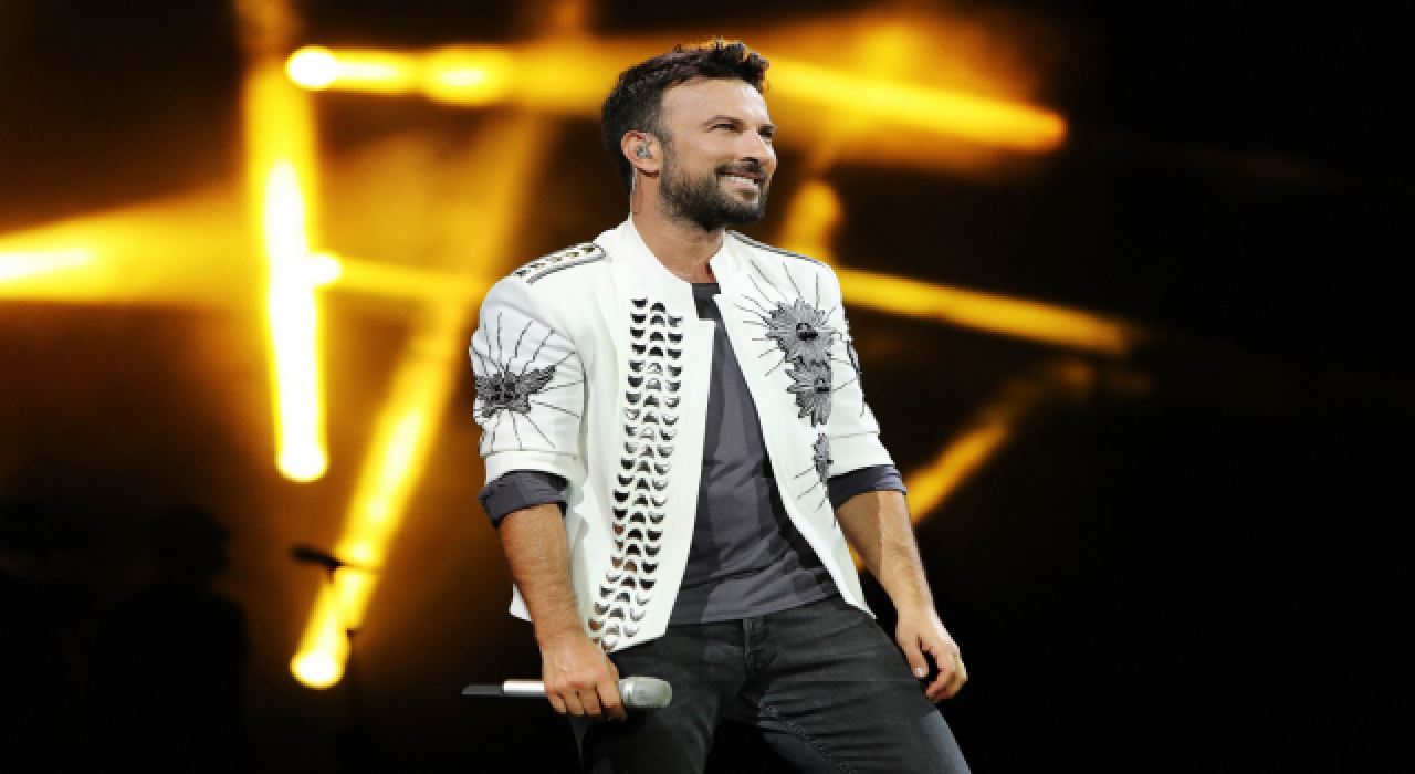 Tarkan'ın kızıyla ''tütülü'' macerası