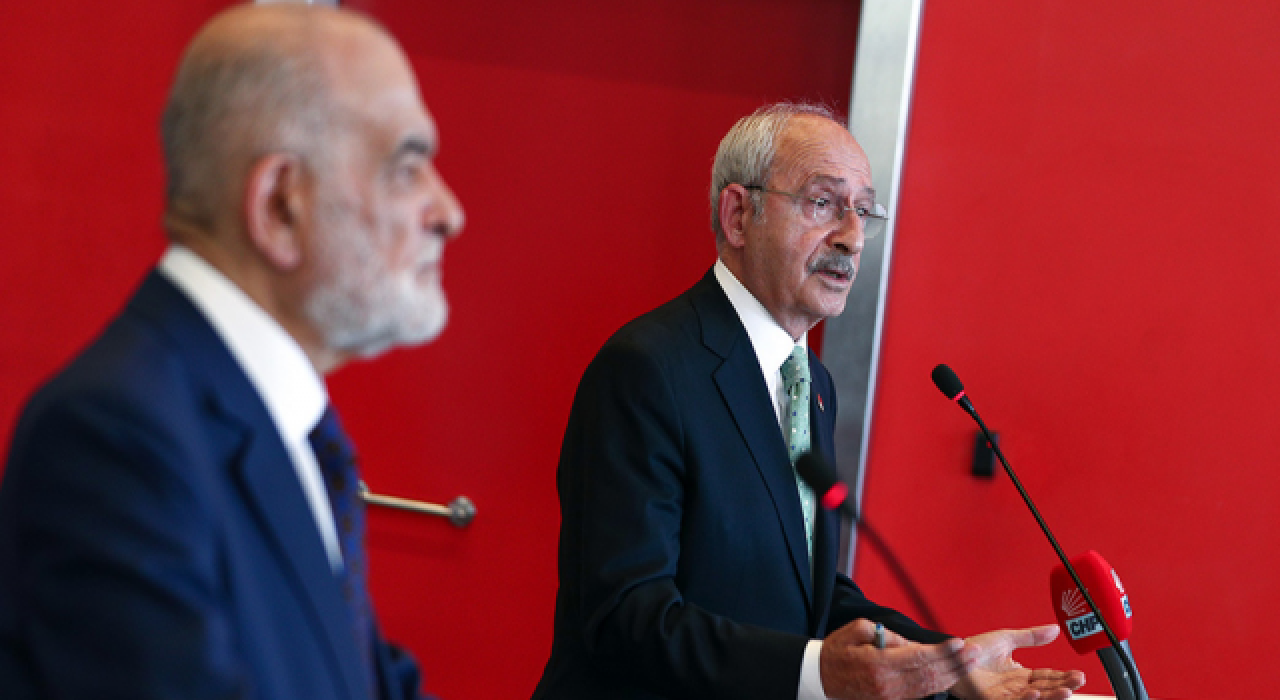 Kılıçdaroğlu, Temel Karamollaoğlu'nu ağırladı