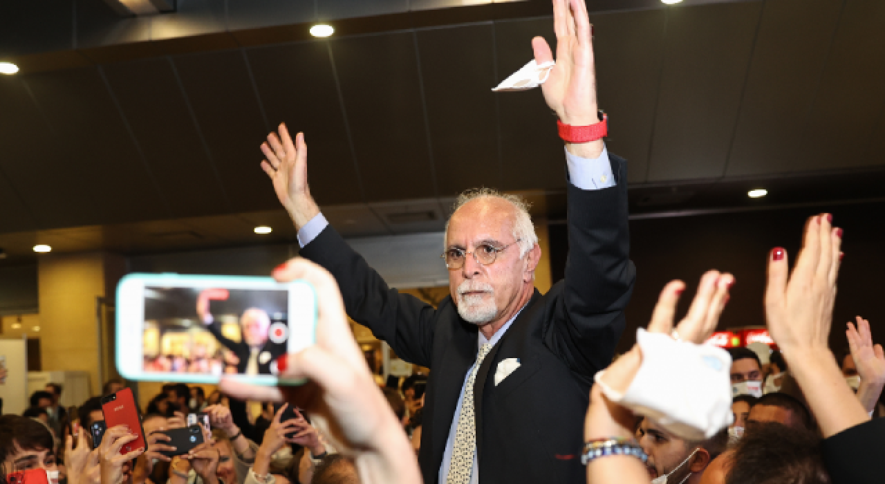 Mehmet Durakoğlu yeniden İstanbul Barosu Başkanı