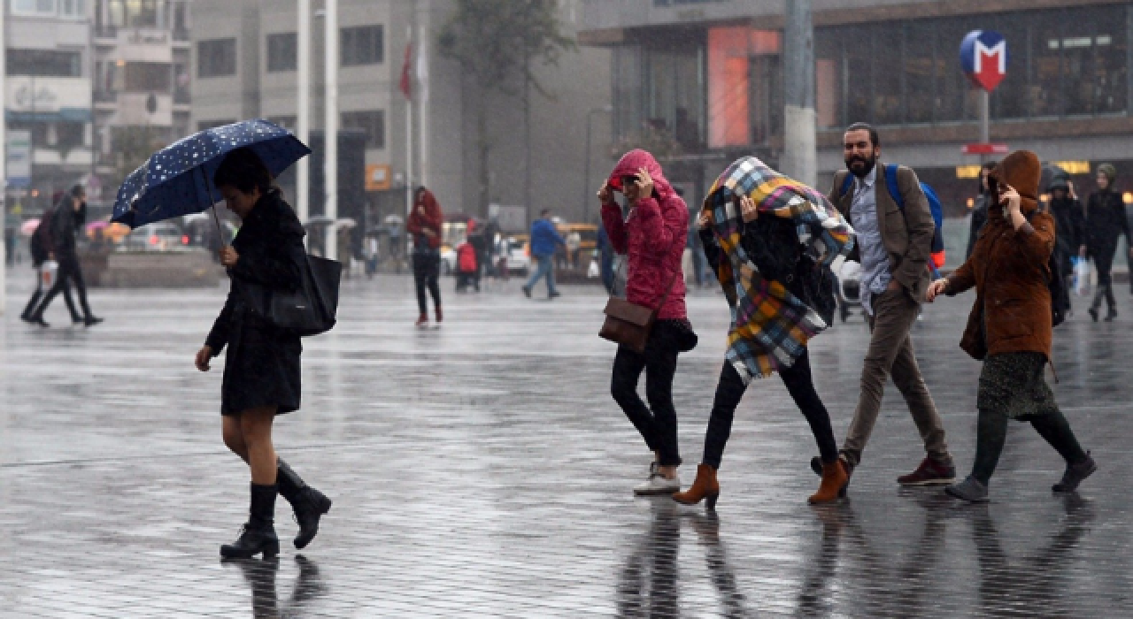 Meteoroloji'den Trakya ve Kıyı Ege için kuvvetli yağış uyarısı