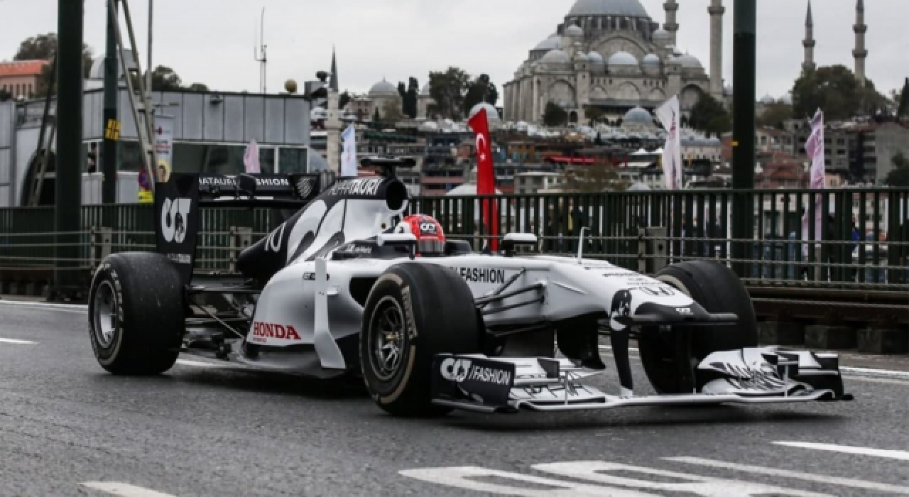 Nefesler tutuldu, Formula 1 İstanbul GP için geri sayım başladı