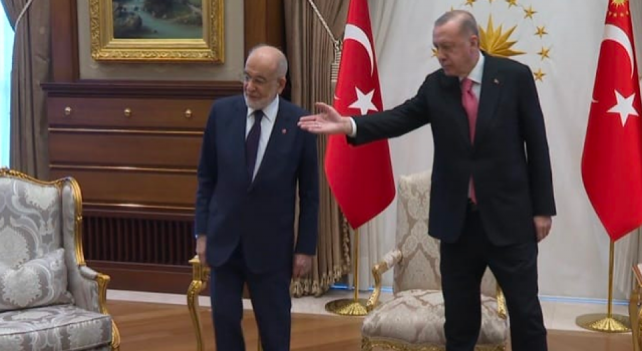 Erdoğan ve Karamollaoğlu  arasında "koltuk" sorunu