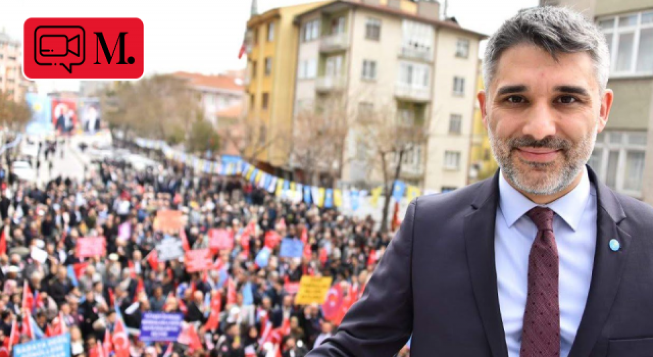 İYİ Partili Taylan Yıldız'dan pankartlı protesto