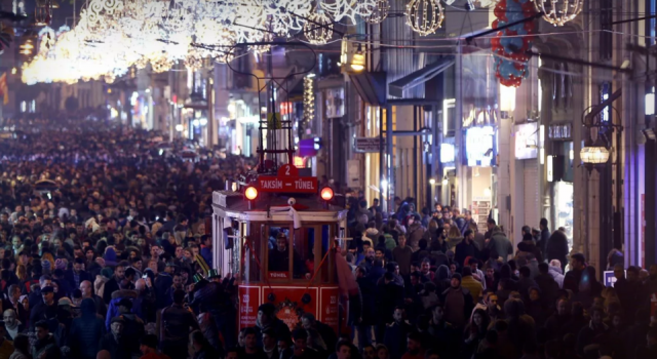 İstanbul Valiliğinden yılbaşı gecesi açıklaması