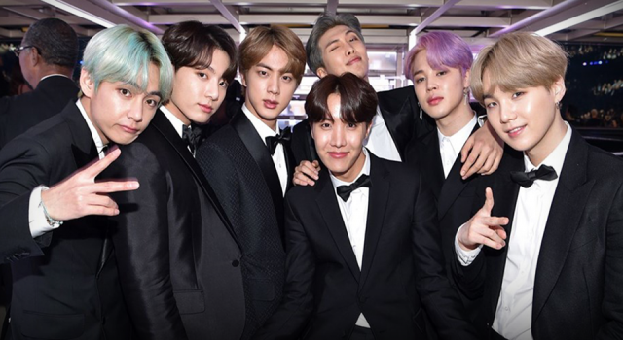 K-pop grubu BTS'nin iki üyesi daha koronavirüse yakalandı!