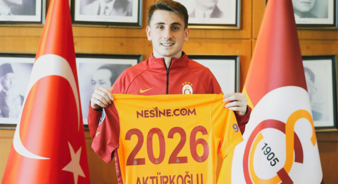 Kerem Aktürkoğlu, Galatasaray ile 5 yıllık sözleşme imzaladı