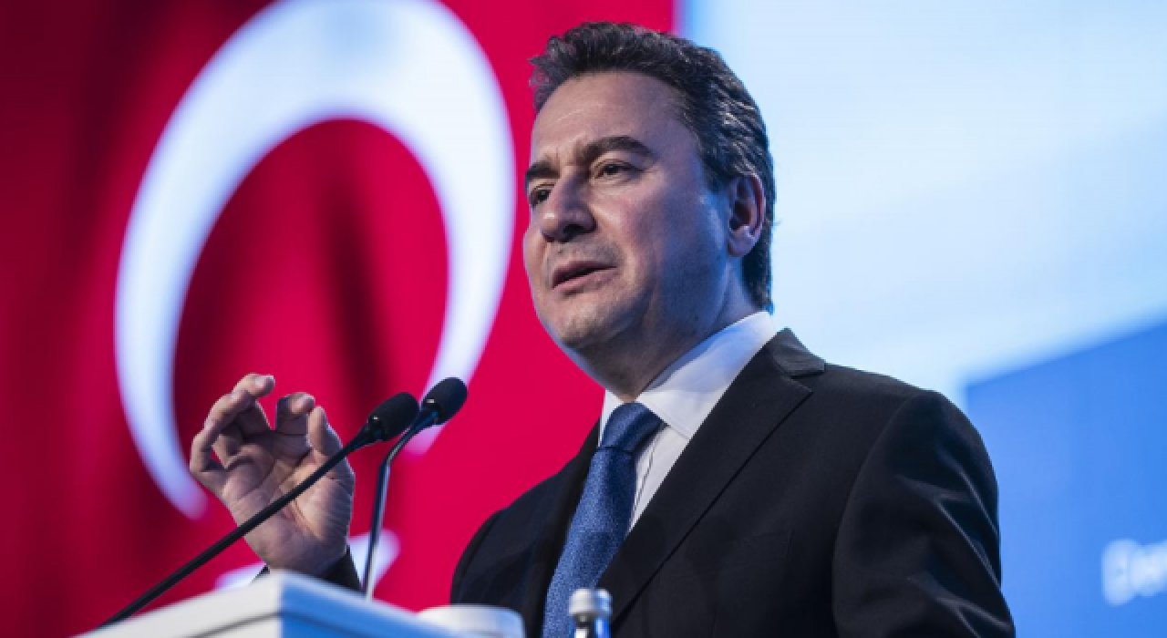 Ali Babacan'dan "seçmeli Kürtçe ders" kampanyasına destek