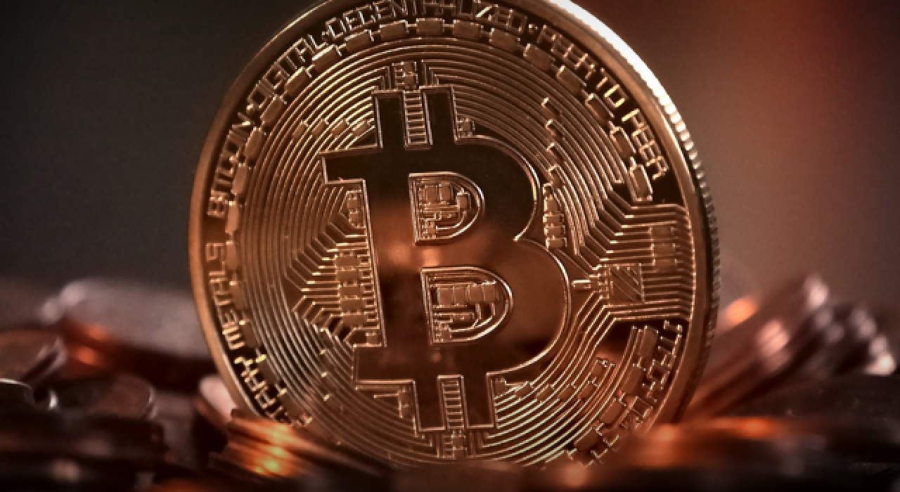 Bitcoin'de gerileme devam ediyor