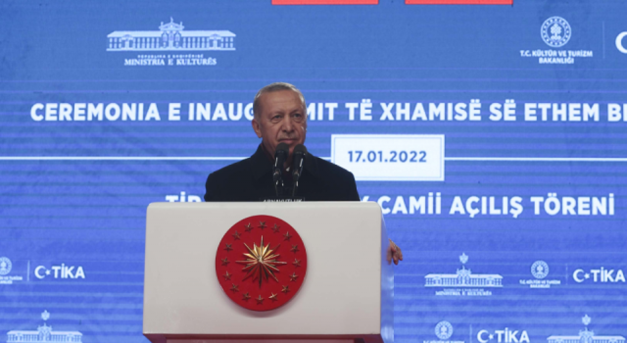 Erdoğan: FETÖ, varlık gösterdiği her ülkede tehdittir