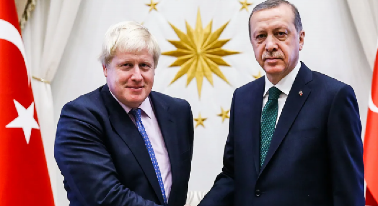 Erdoğan, İngiltere Başbakanı Johnson ile telefonda görüştü