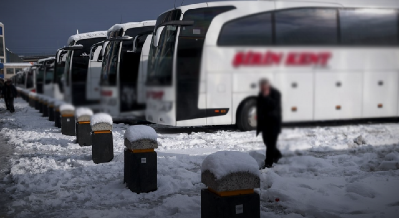 İstanbul'da şehirler arası otobüs seferleri yeniden başladı