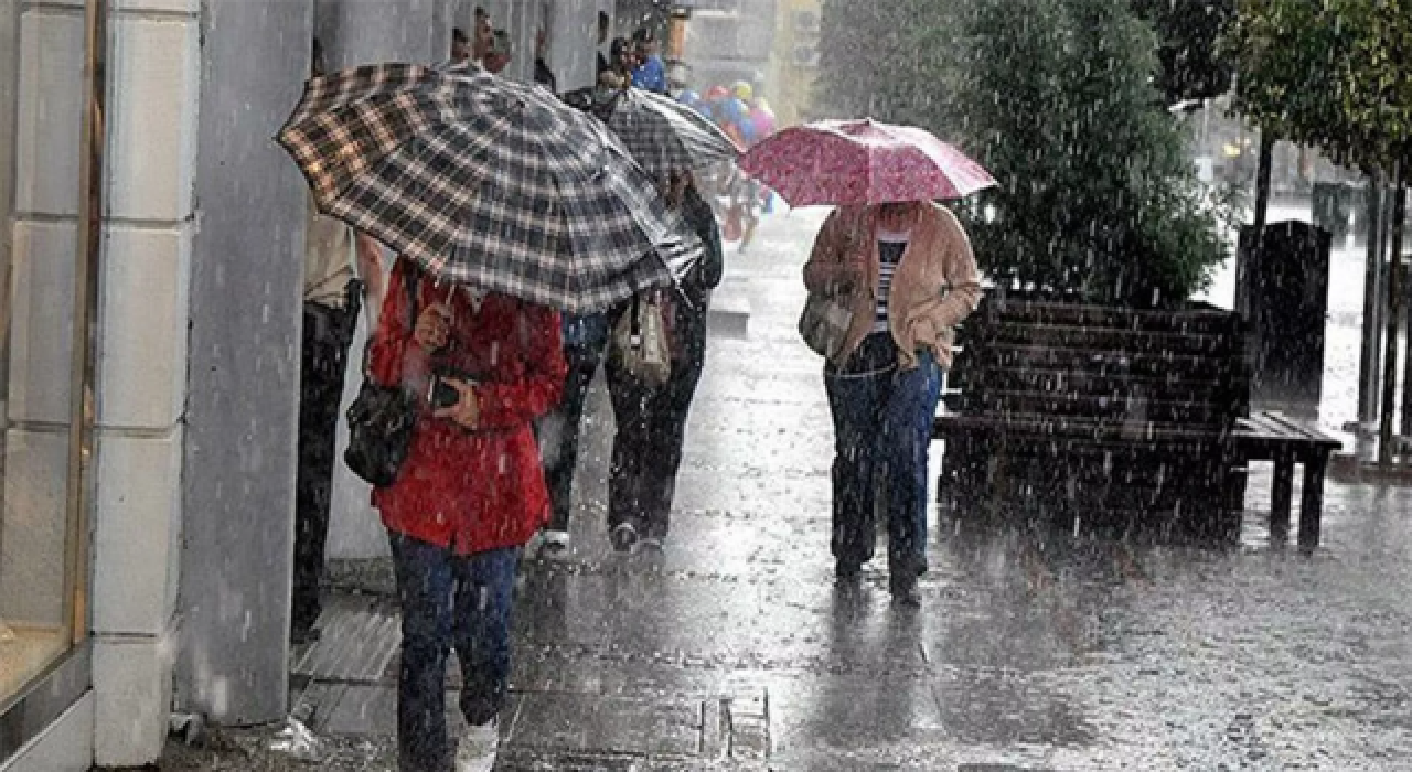 Meteoroloji'den hafta sonu için sel uyarısı