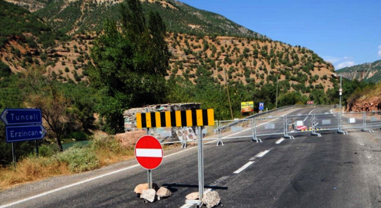 Tunceli'de çığ tehlikesi! Kara yolu ulaşıma kapatıldı