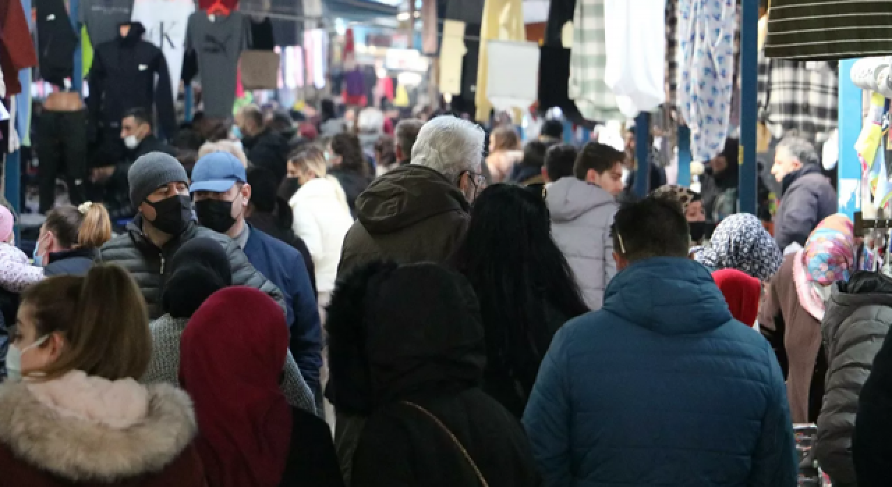 Bulgar turistler yeniden Edirne'de: "Mazot doldurup gidiyoruz"