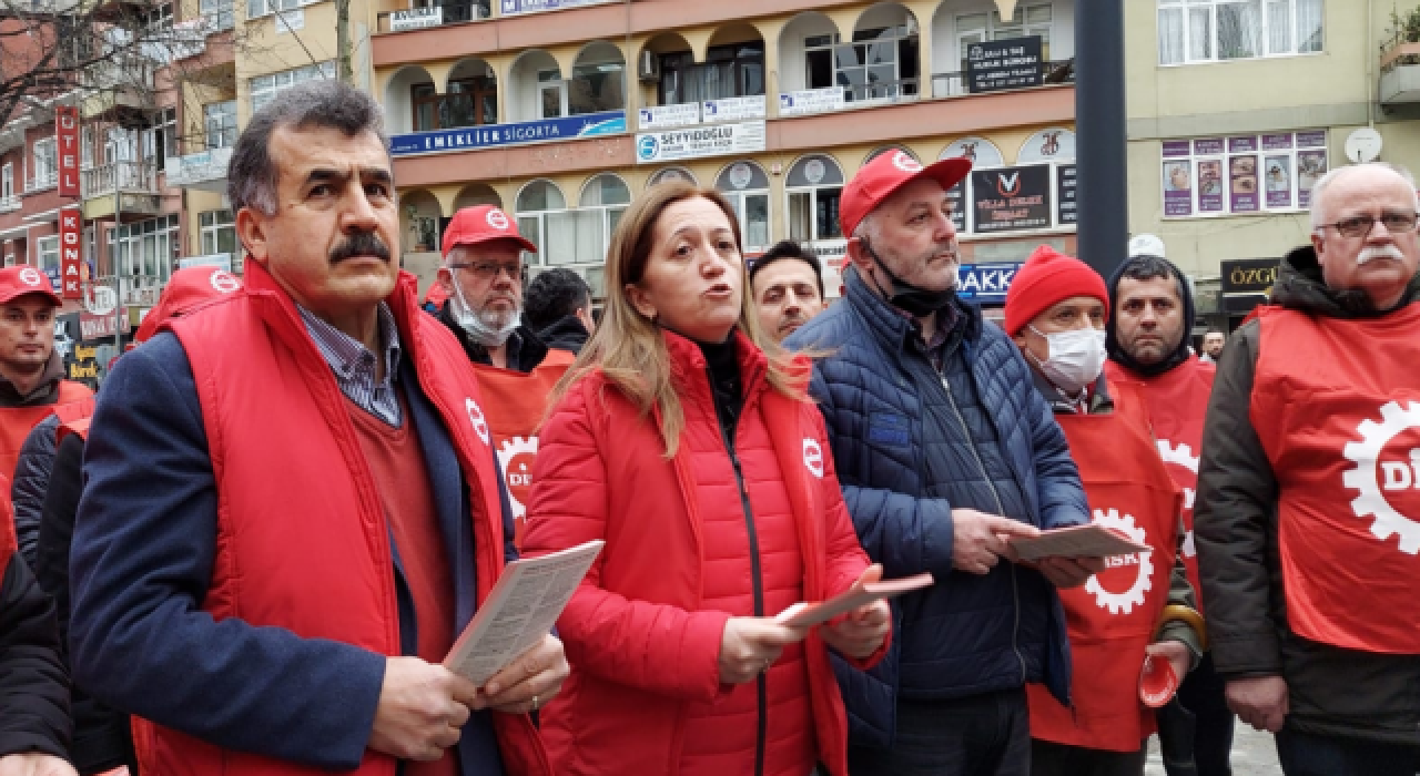 DİSK Genel Başkanı Çerkezoğlu: Asgari ücret eridi; gelir üzerindeki vergi azaltılsın