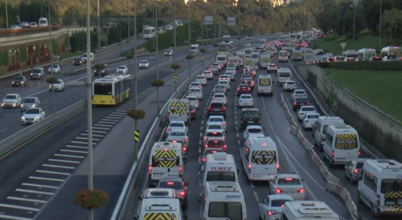 İstanbul, trafikte Avrupa'nın en yoğun ikinci şehri