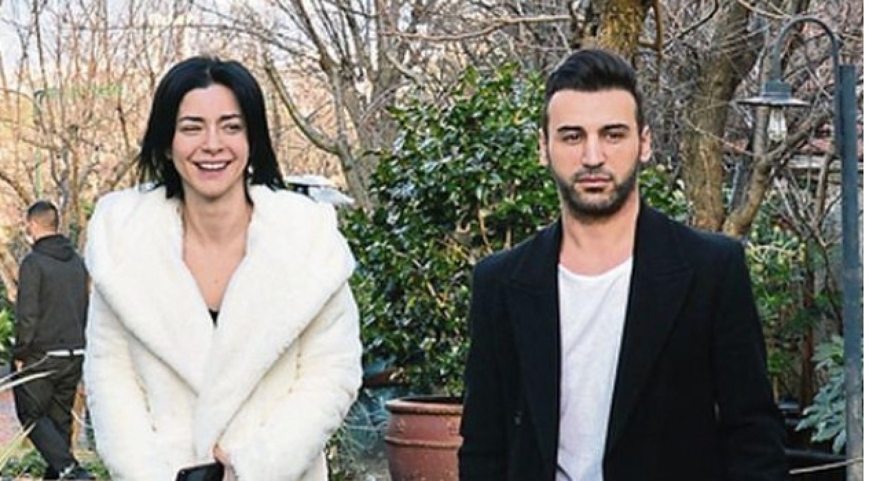 Merve Boluğur ve Emre Kaya restoranda buluştu