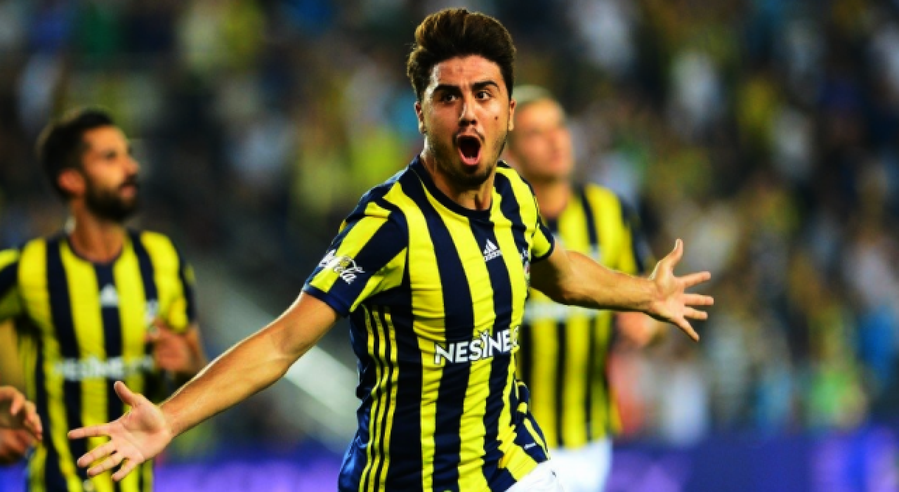 Ozan Tufan, Fenerbahçe'ye geri döndü